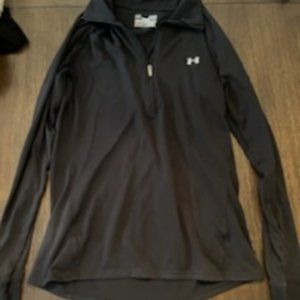 Under Armour small black